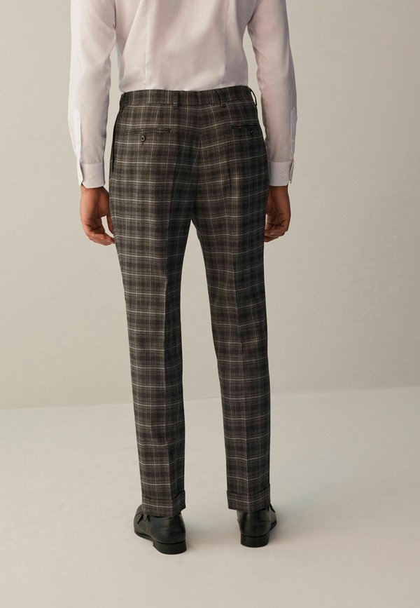 Next TRIMMED CHECK CHINOS SLIM FIT