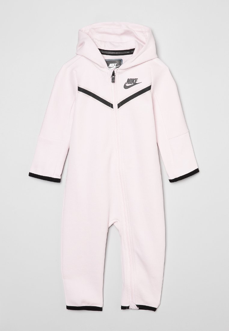 Nike Sportswear