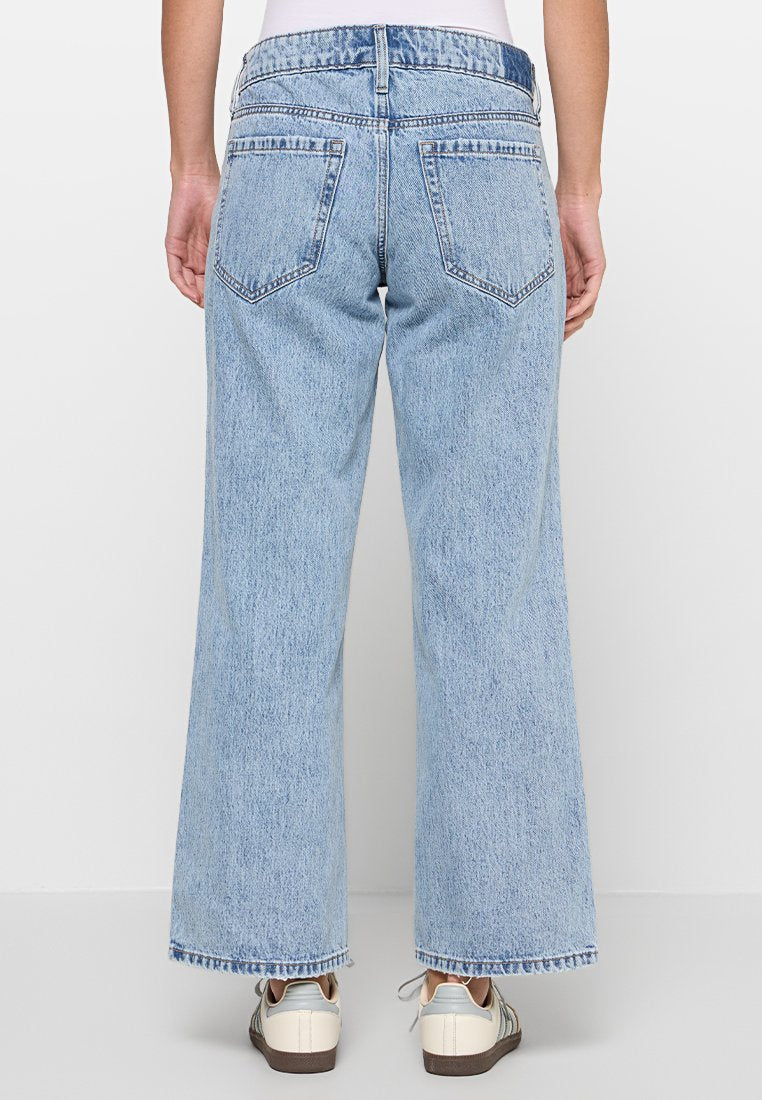 Hollister Co.