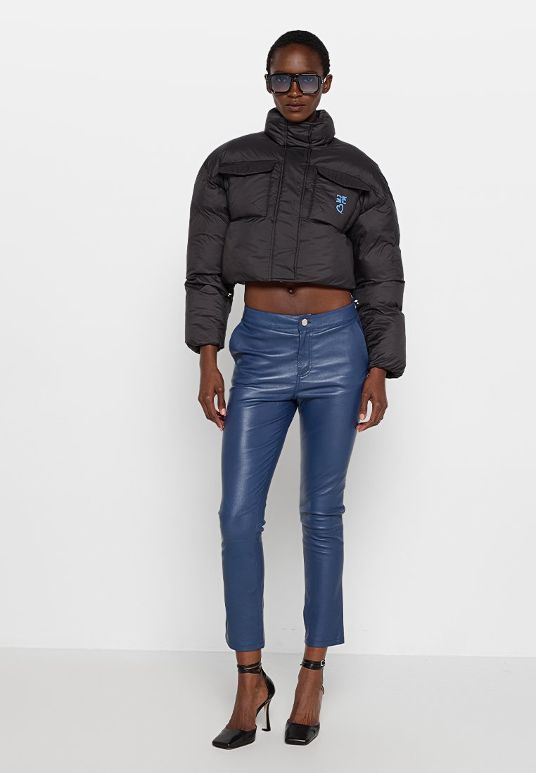 MOSCHINO JEANS