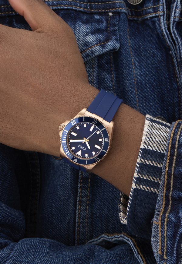 Guess CLIFF - Watch - blue