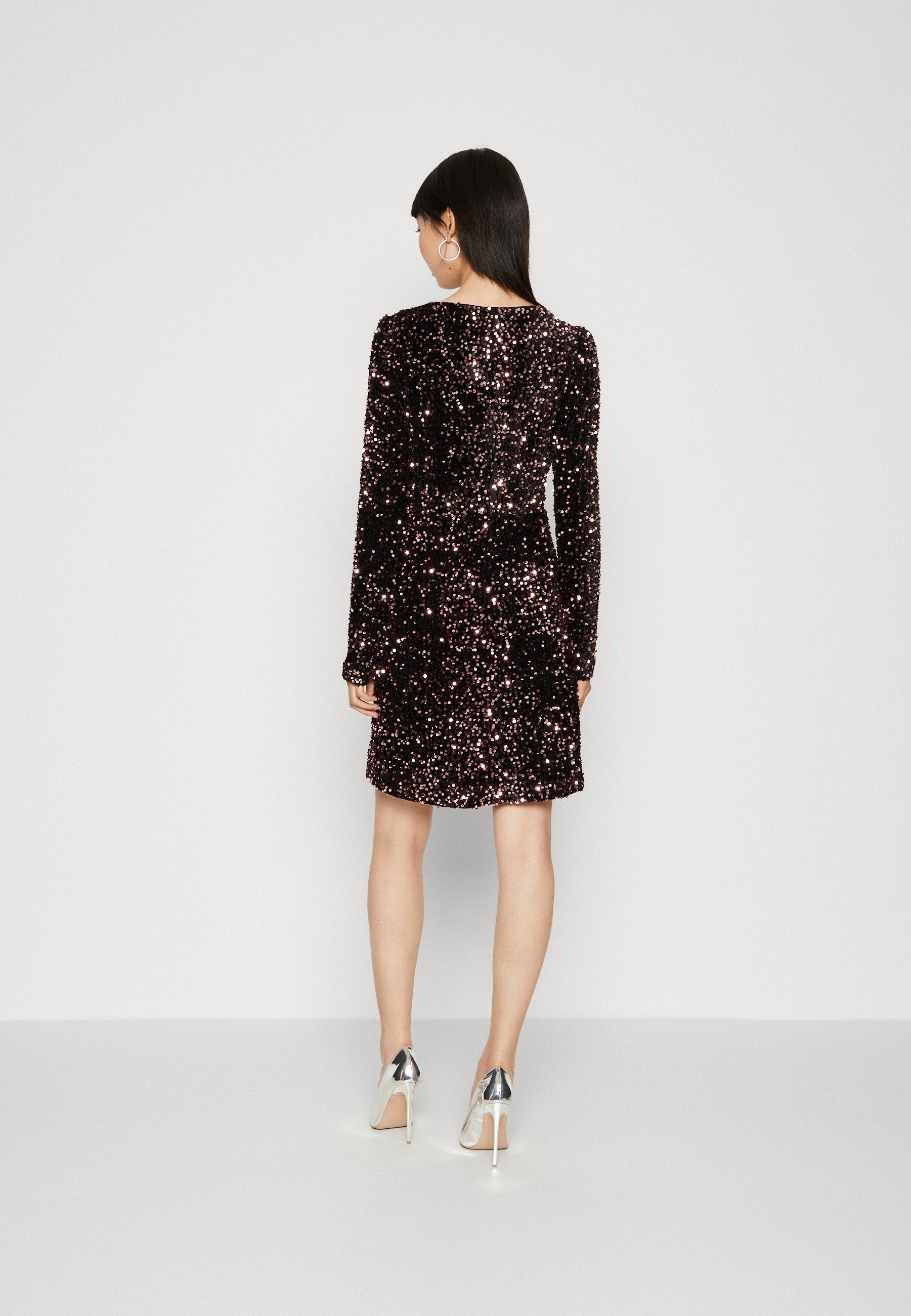ONLANIKA WRAP SEQUIN SHORT DRESS Media 4