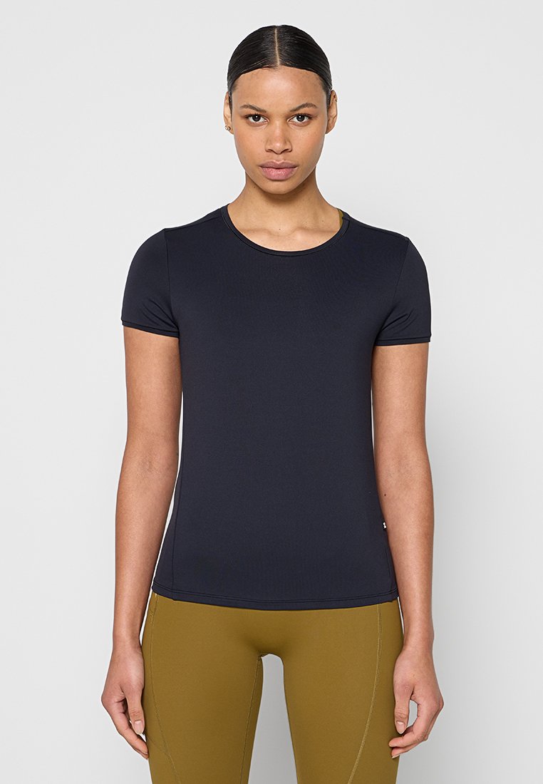 On Sport T-Shirt Media 3