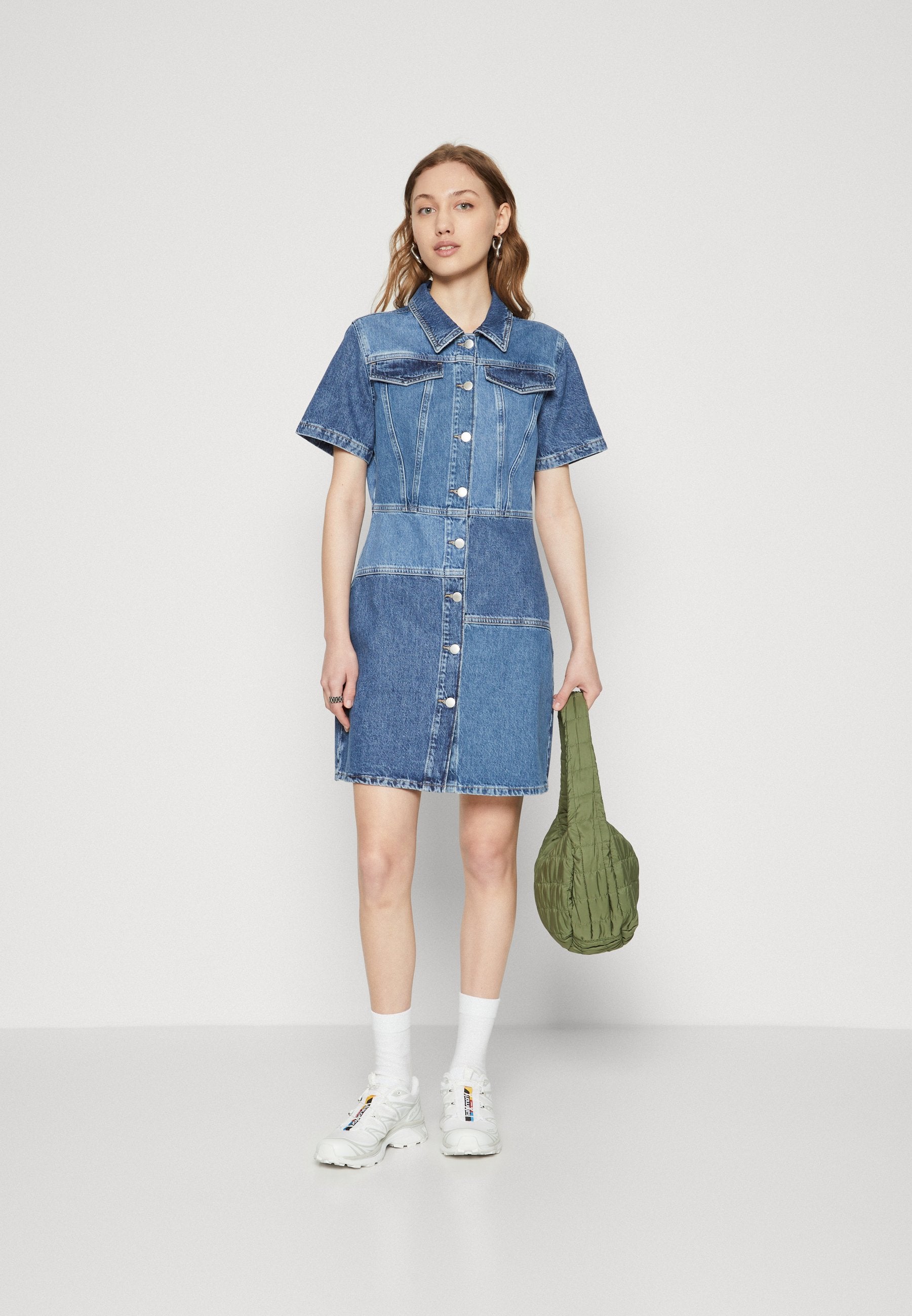 ONLMALIA PATCHED DRESS  Media 2