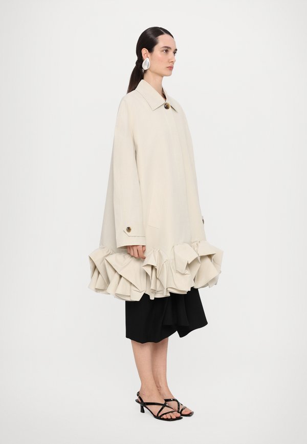Viktor&Rolf TUCK UP MACKINTOSH