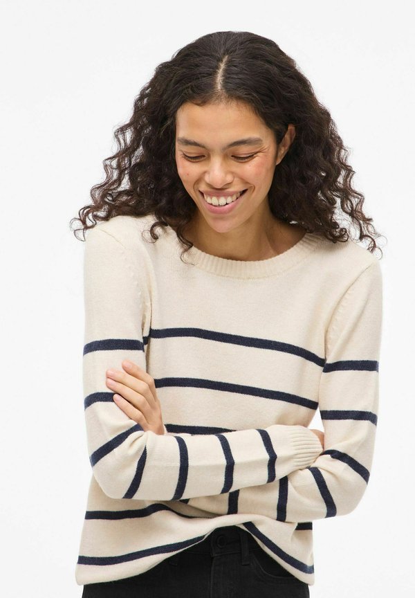 VILA Knitted round neck