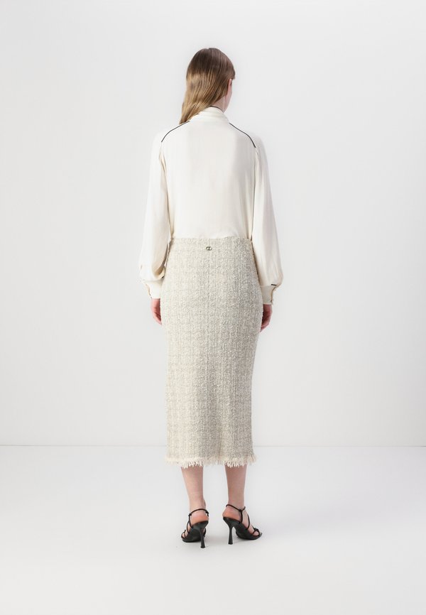 TWINSET