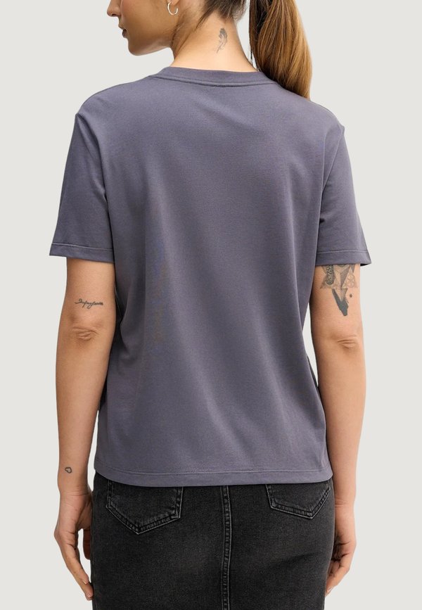 Calvin Klein Jeans
