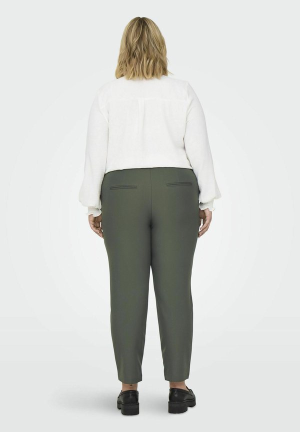 ONLY Carmakoma Classic CARTHEA Straight Fit