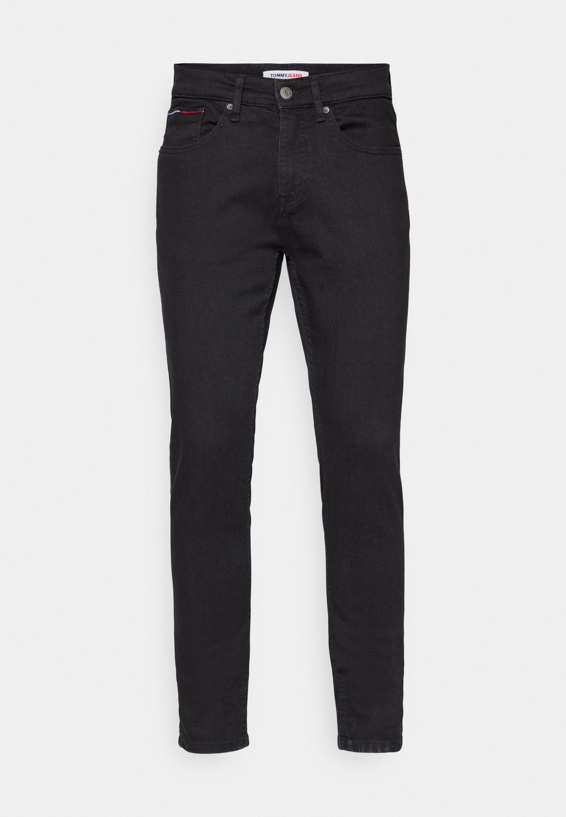 Schwarze Jeans aus Denim mit schmaler Passform, fünf Taschen und dezenten roten und weißen Akzenten an der Vorderkante der Tasche.
