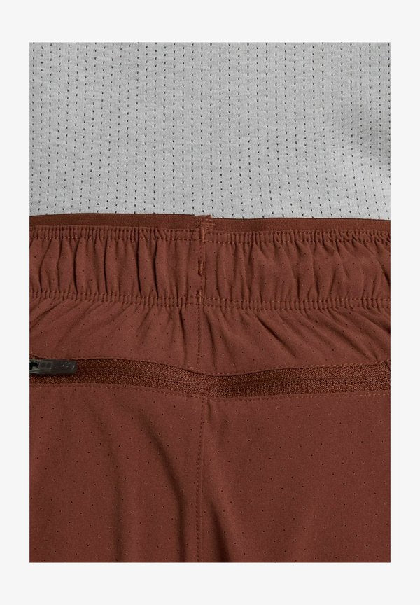 New Balance RC SHORT 5" - Shorts - rich oak