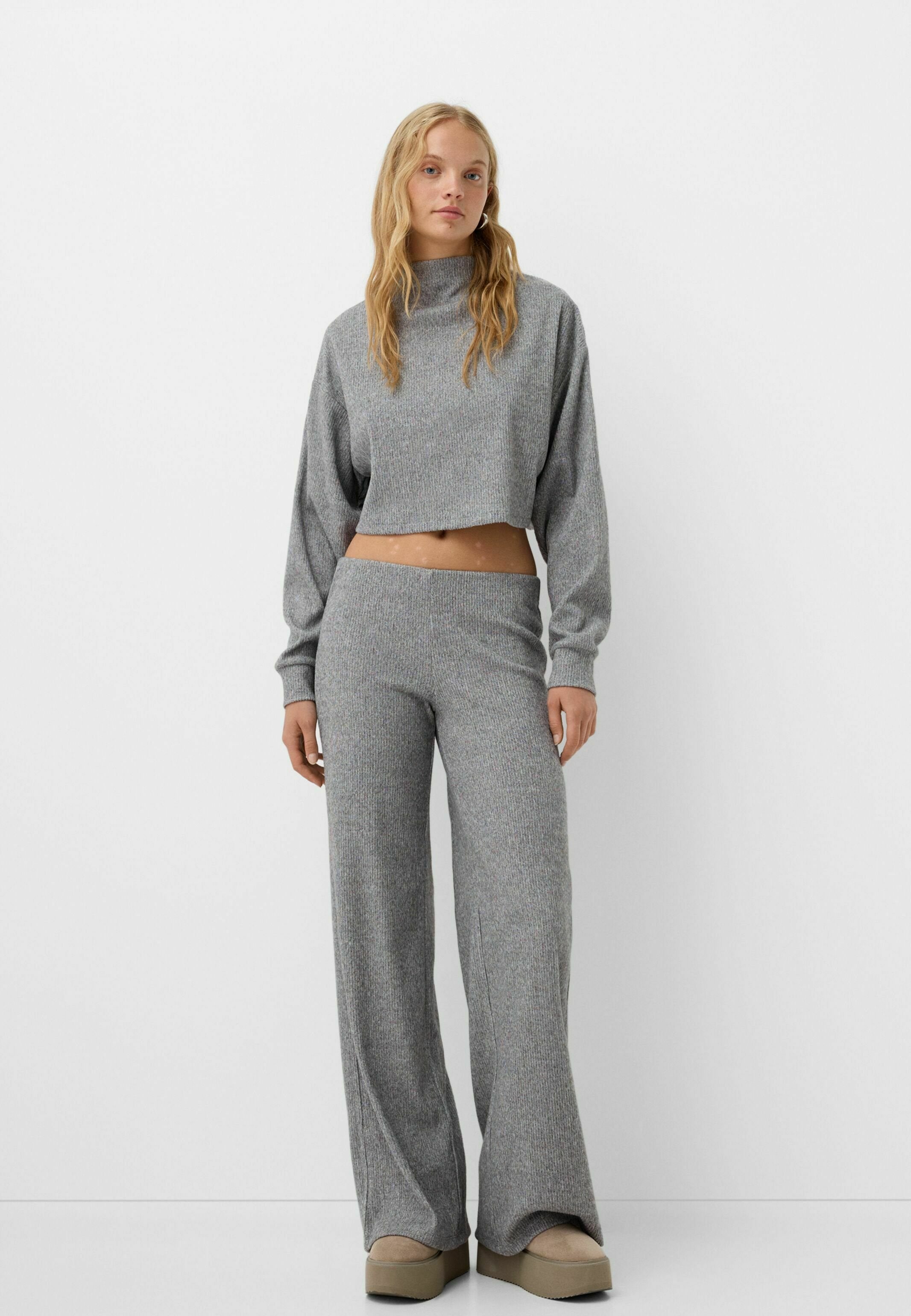 Bershka MOCK-NECK