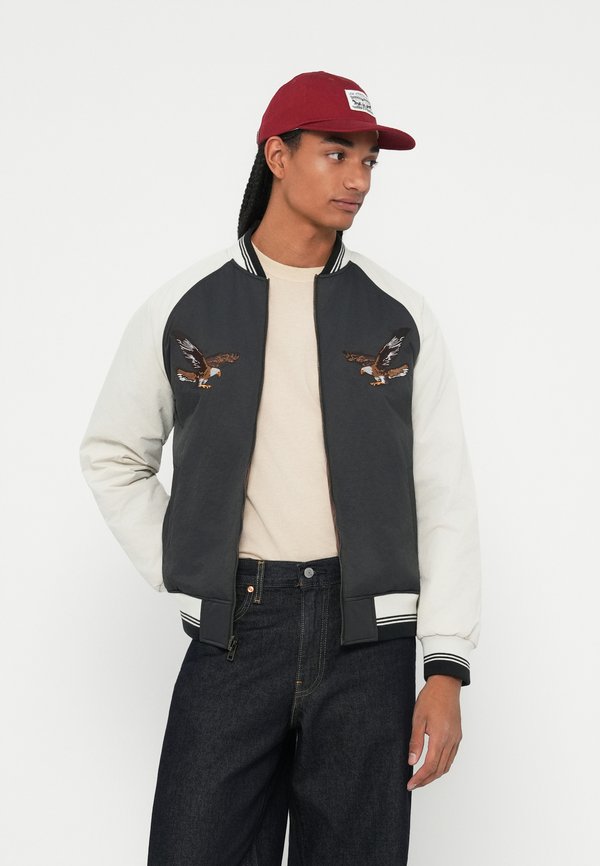 Levi's® MADERA REV SOUVENIR