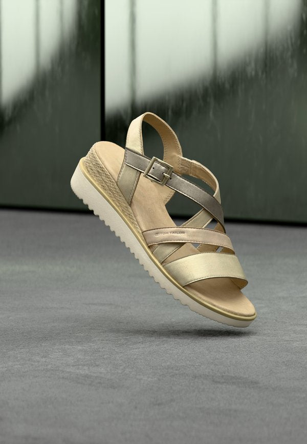 TOM TAILOR Wedge sandals - gold-coloured