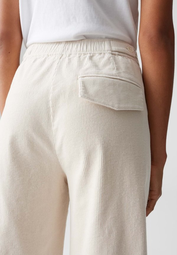 OPUS HIGH RISE WIDE LEG