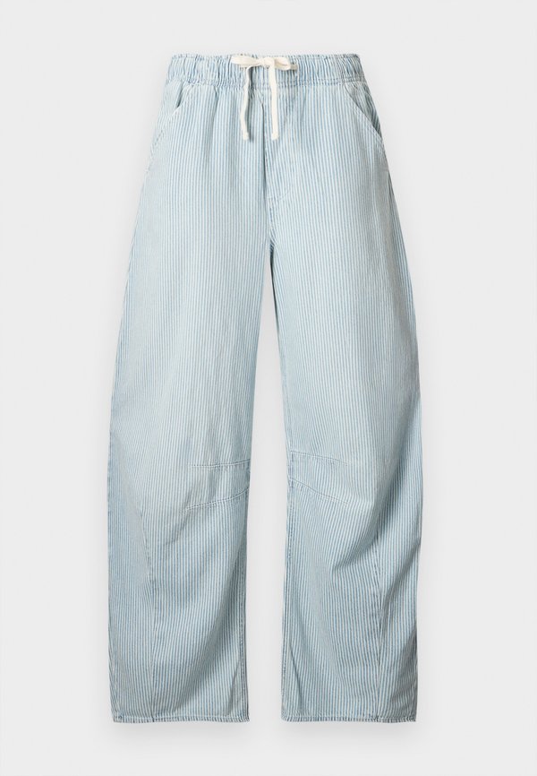 Gap Tall HORSESHOE EASY RAILROAD STRIPE