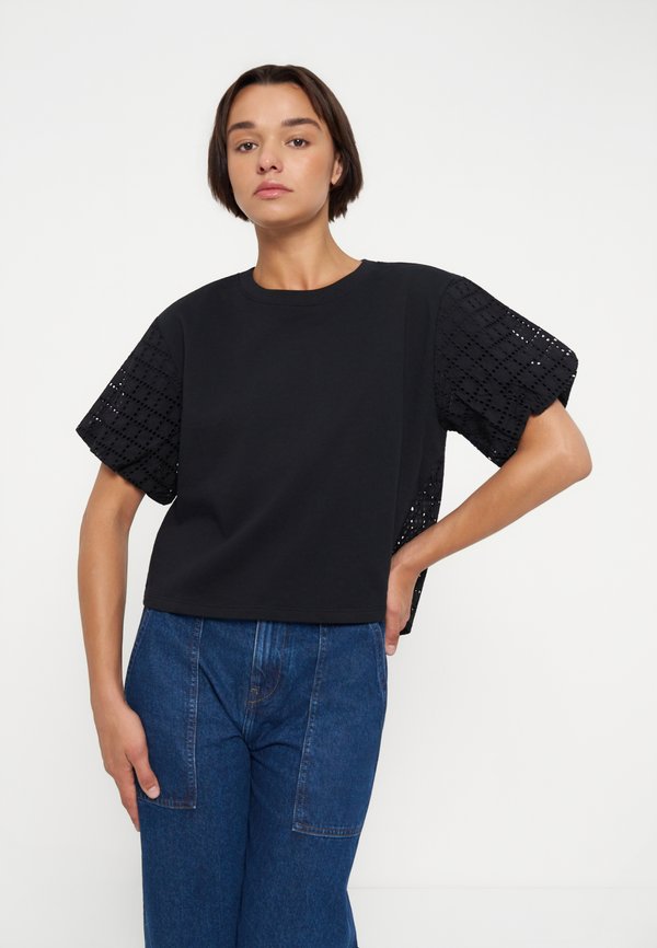 DKNY