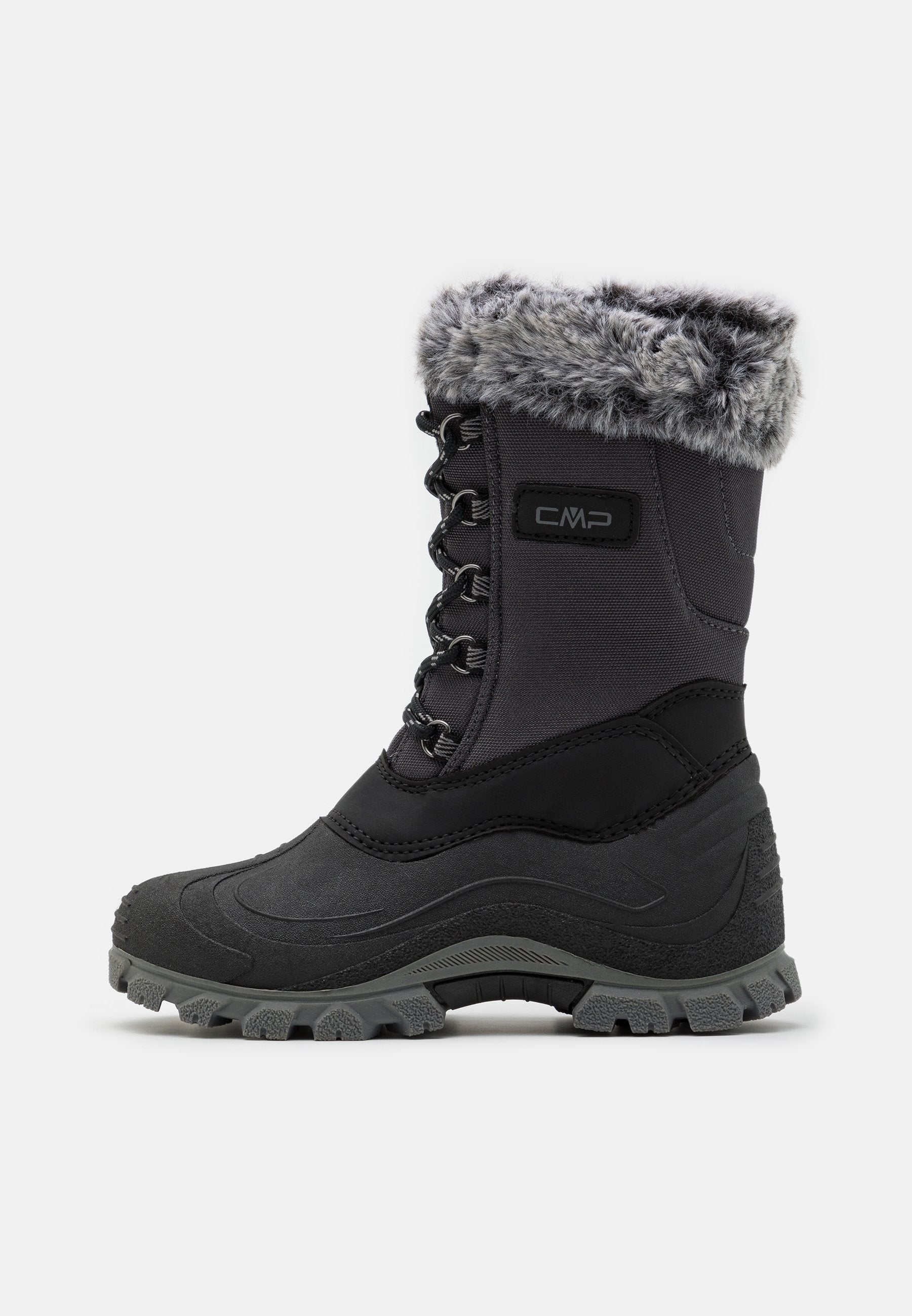 Schwarze knöchellange Winterstiefel mit Kunstfellbesatz, strukturiertem Material, Schnürsenkeldesign und einer robusten Gummisohle für besseren Halt.