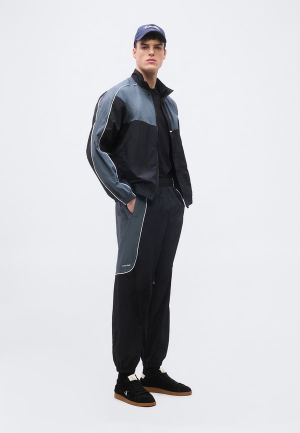 Calvin Klein COLORBLOCK JACKET COMMUTER