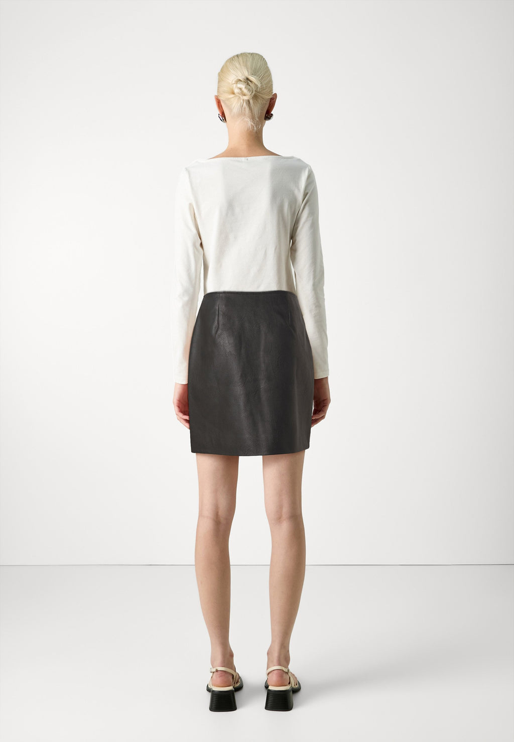 ONLVERA ZIP Media 4