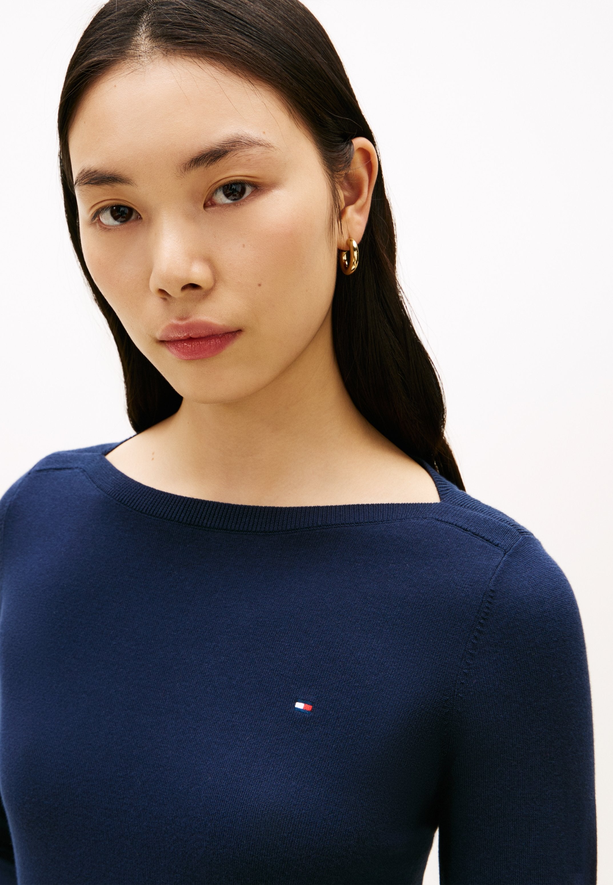 GOLD-TONE BUTTON JERSEY BOAT NECK JUMPER Media 5