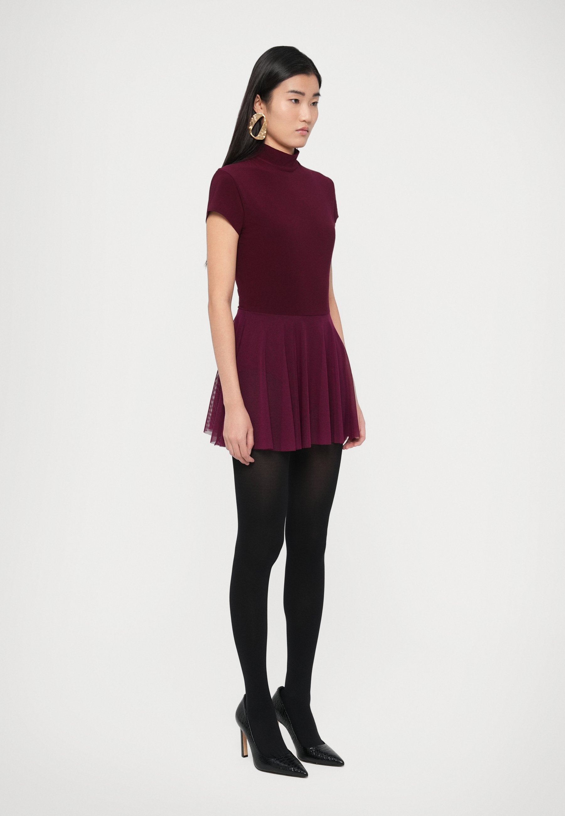 Norma Kamali MOCK NECK CAP SLEEVE PICKLEBALL DRESS