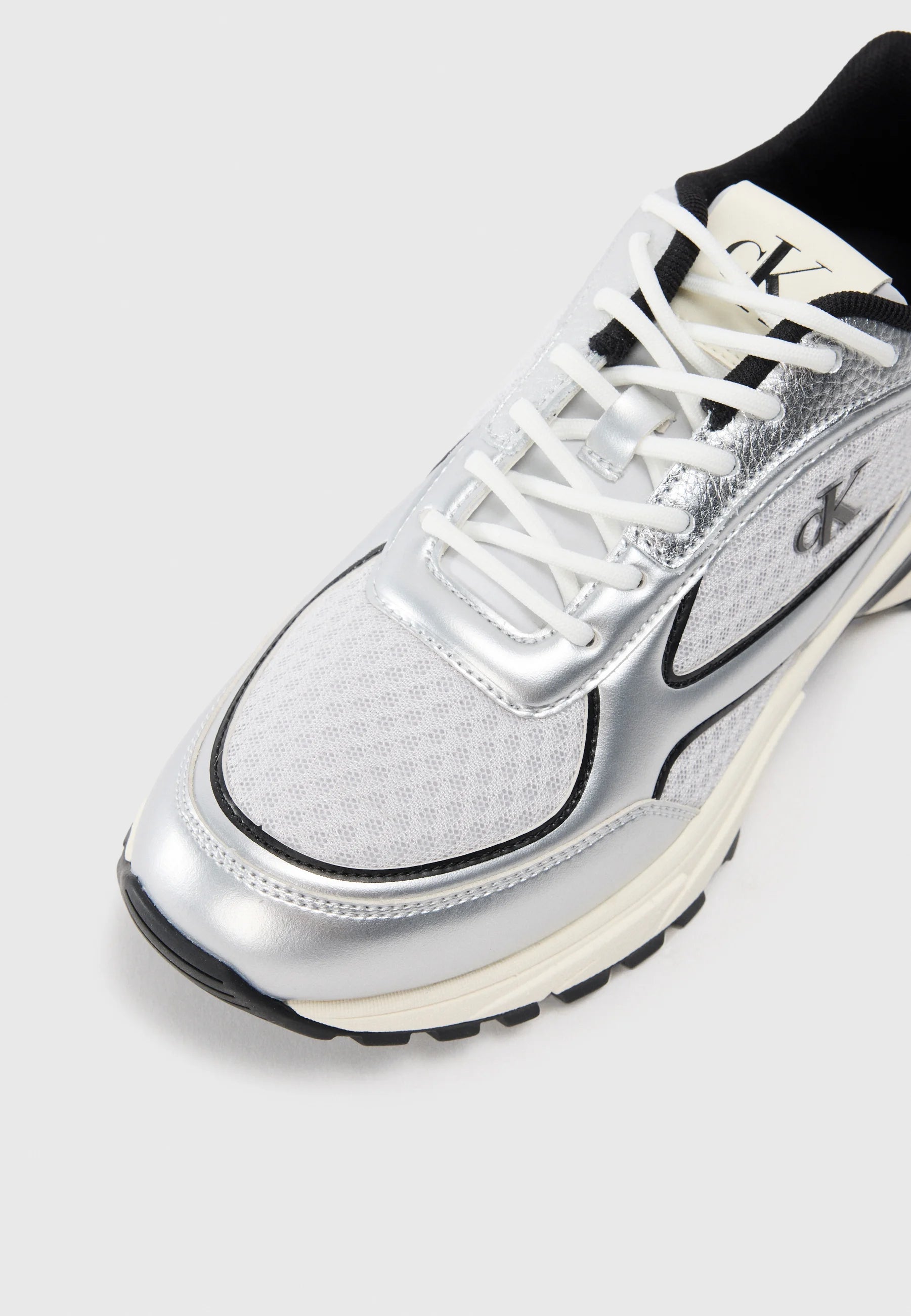 Calvin Klein Jeans HIKE RUNNER - Trainers - silver-coloured/black/marshmallow