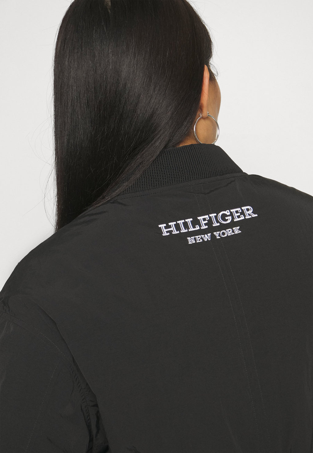 REVERSIBLE PADDED Media 8