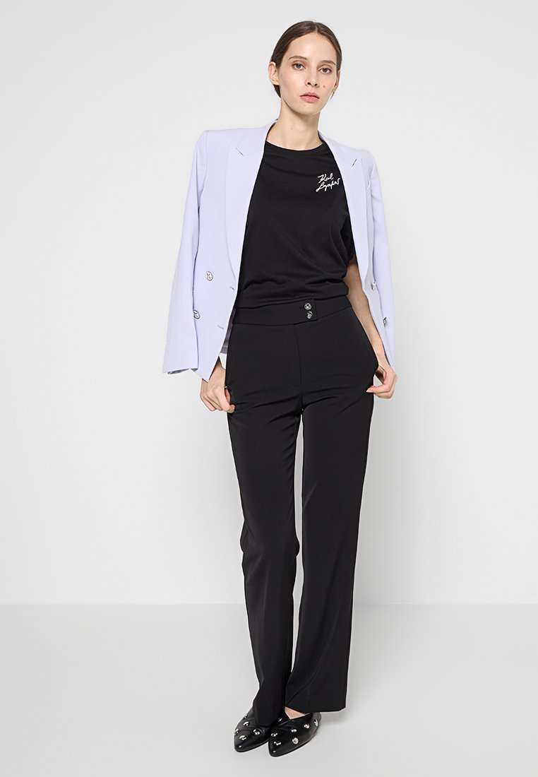 RELAXED FIT Media 2