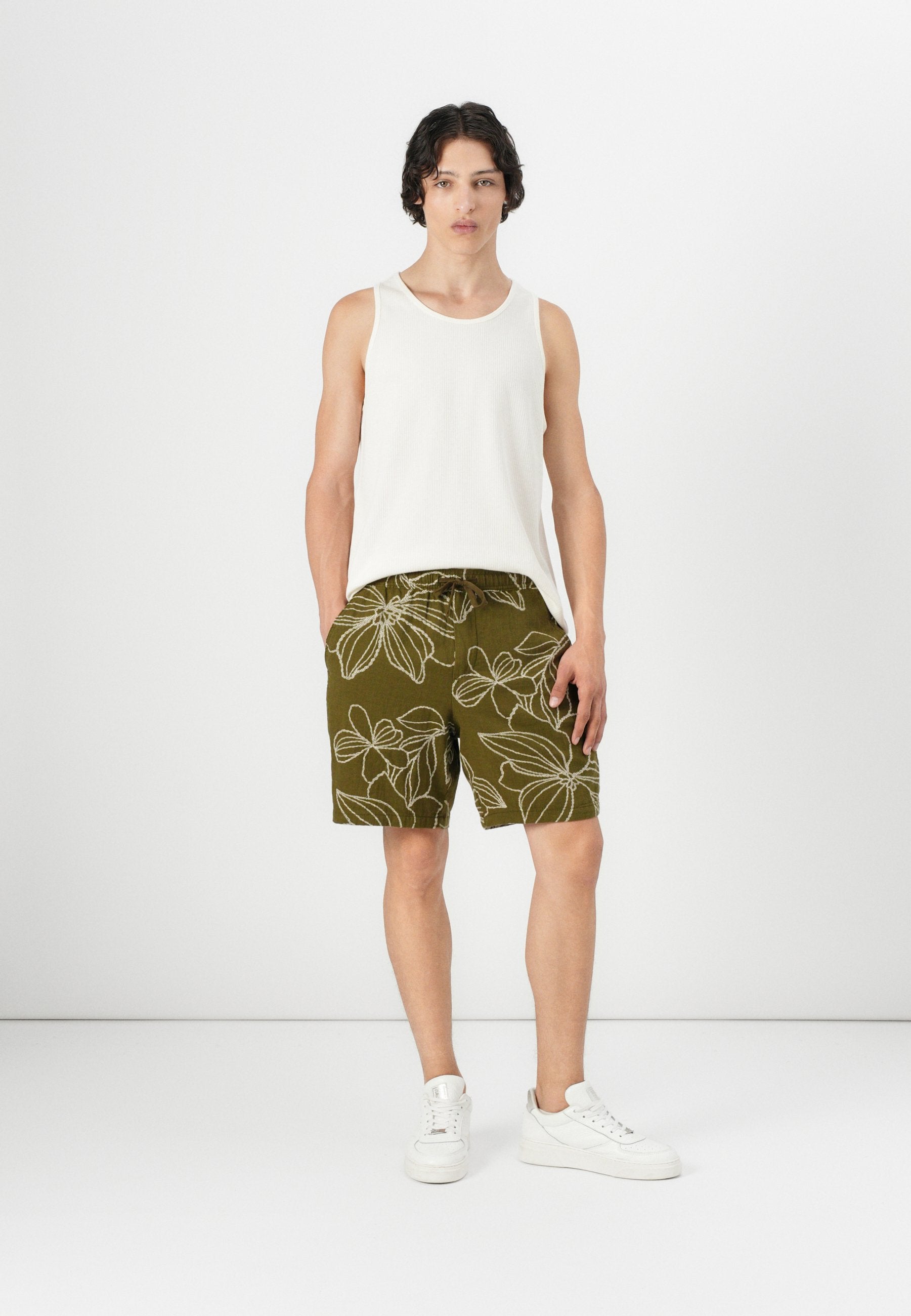 GAP TEXTURED EASY