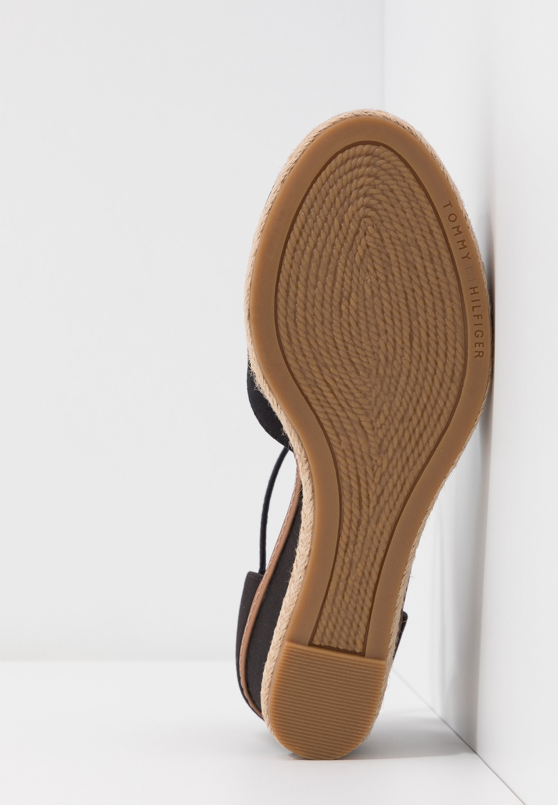 Tommy Hilfiger Keilpumps Media 9