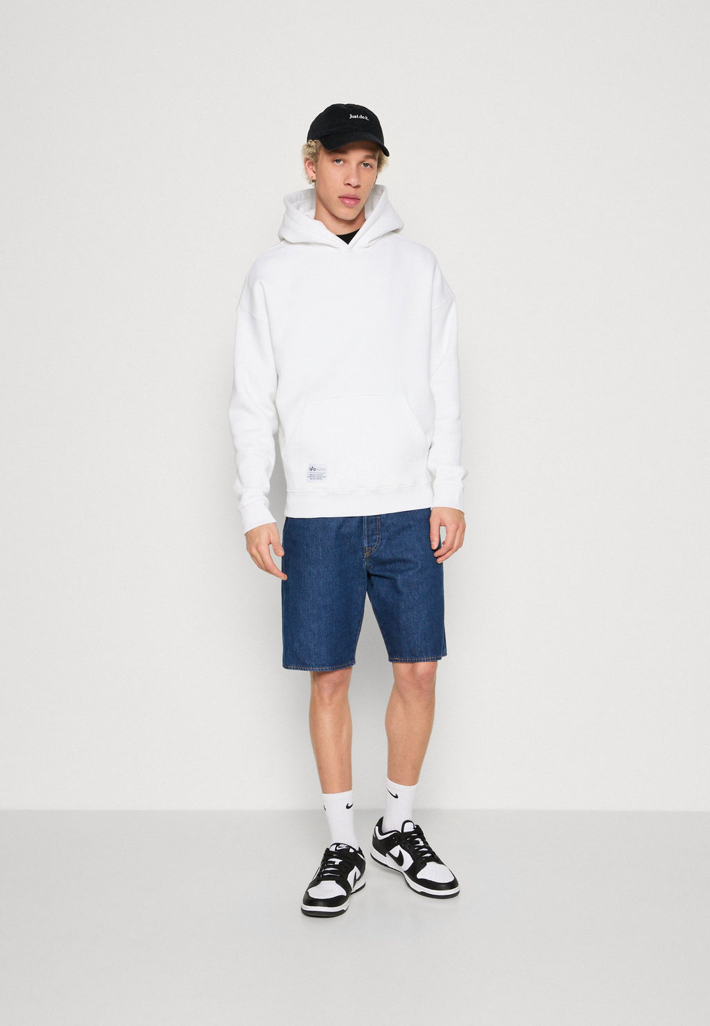 Alpha Industries LOGO BP