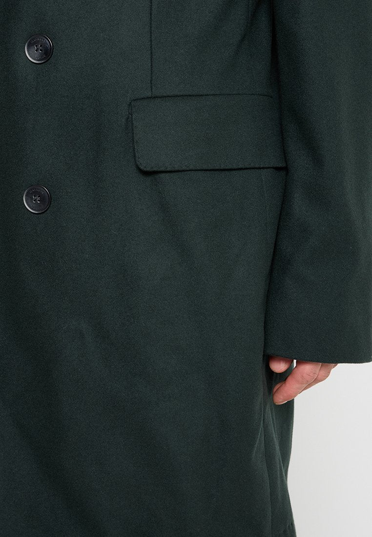 Hackett London