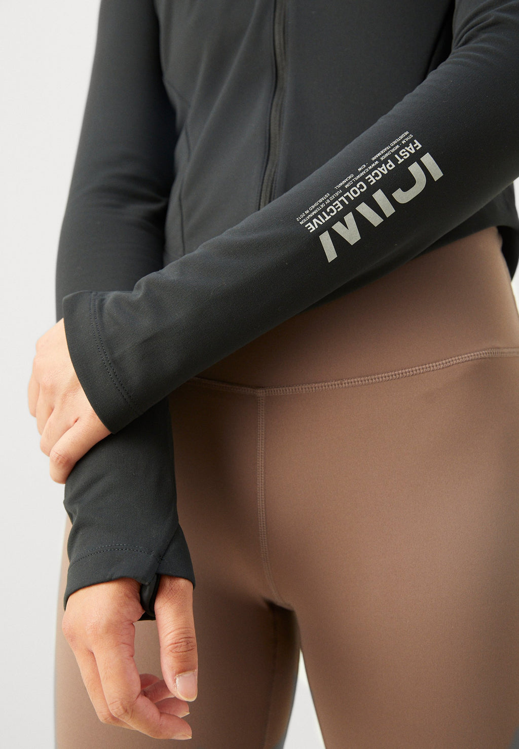 ICANIWILL MIRAGE ZIP MIDLAYER