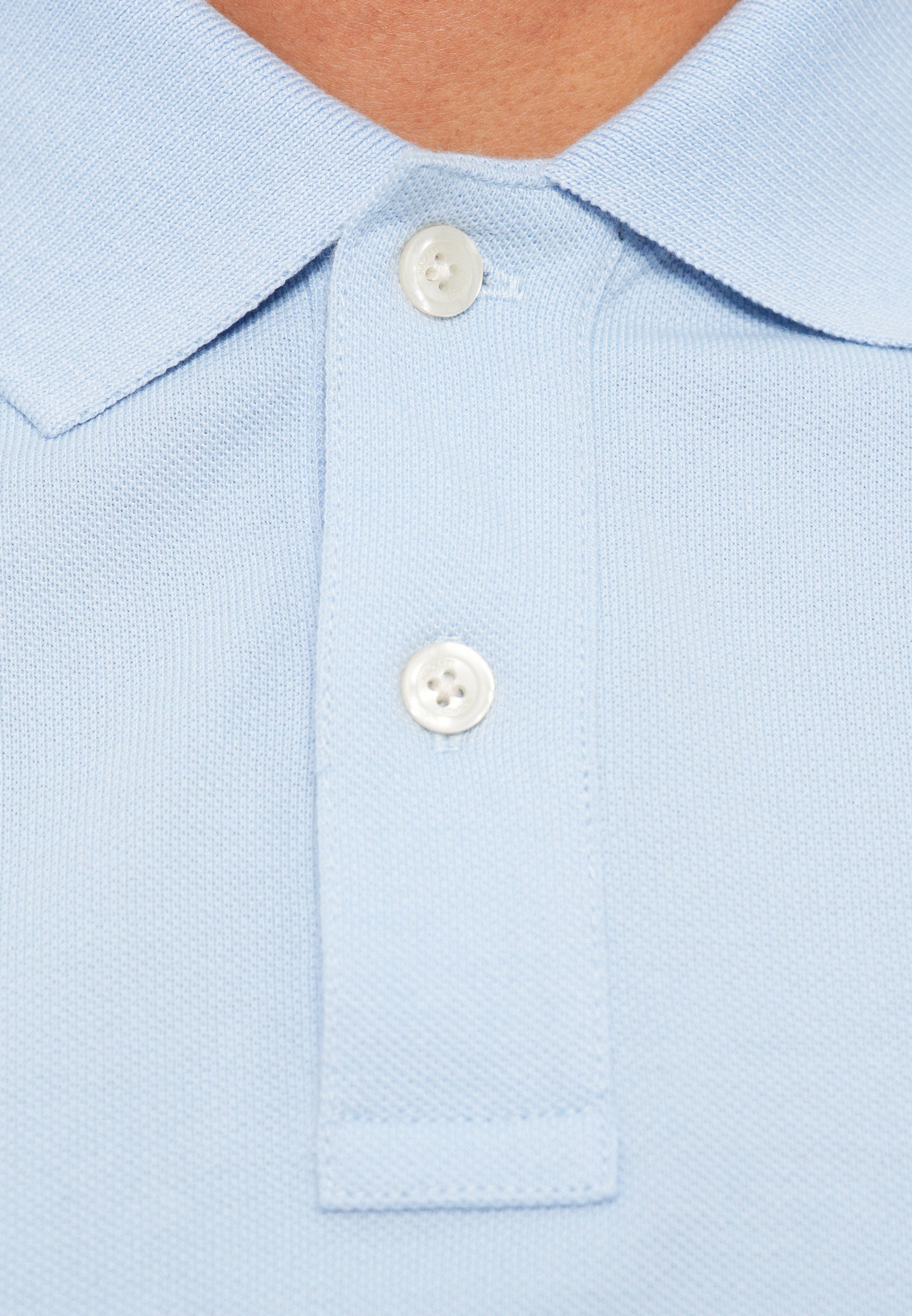 Hackett London