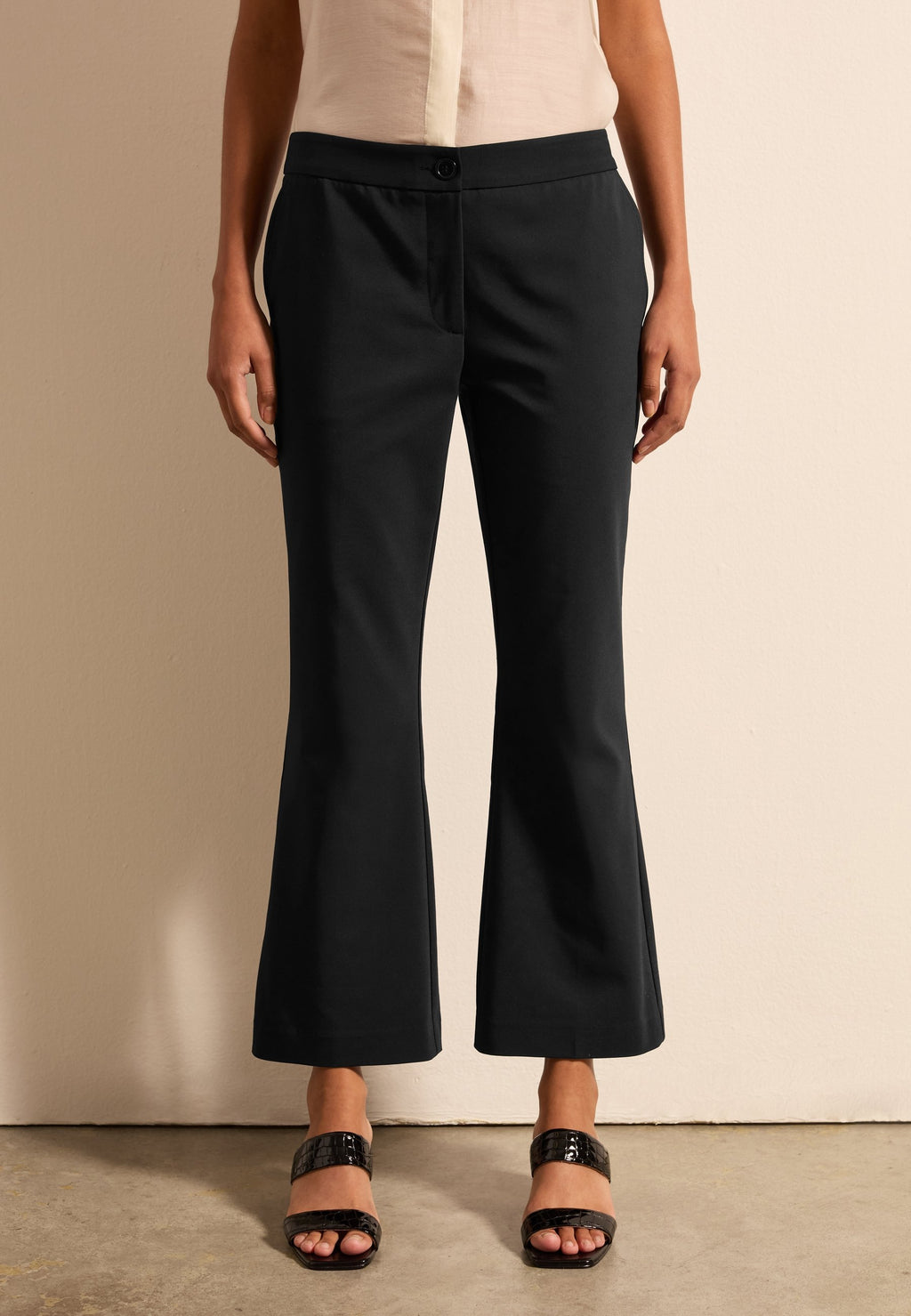 Stefanel CROPPED FLARE-FIT