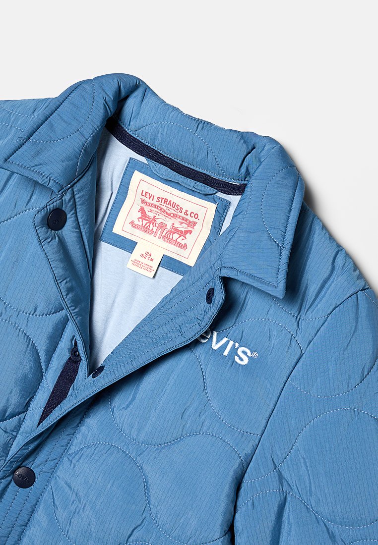 Levi's®
