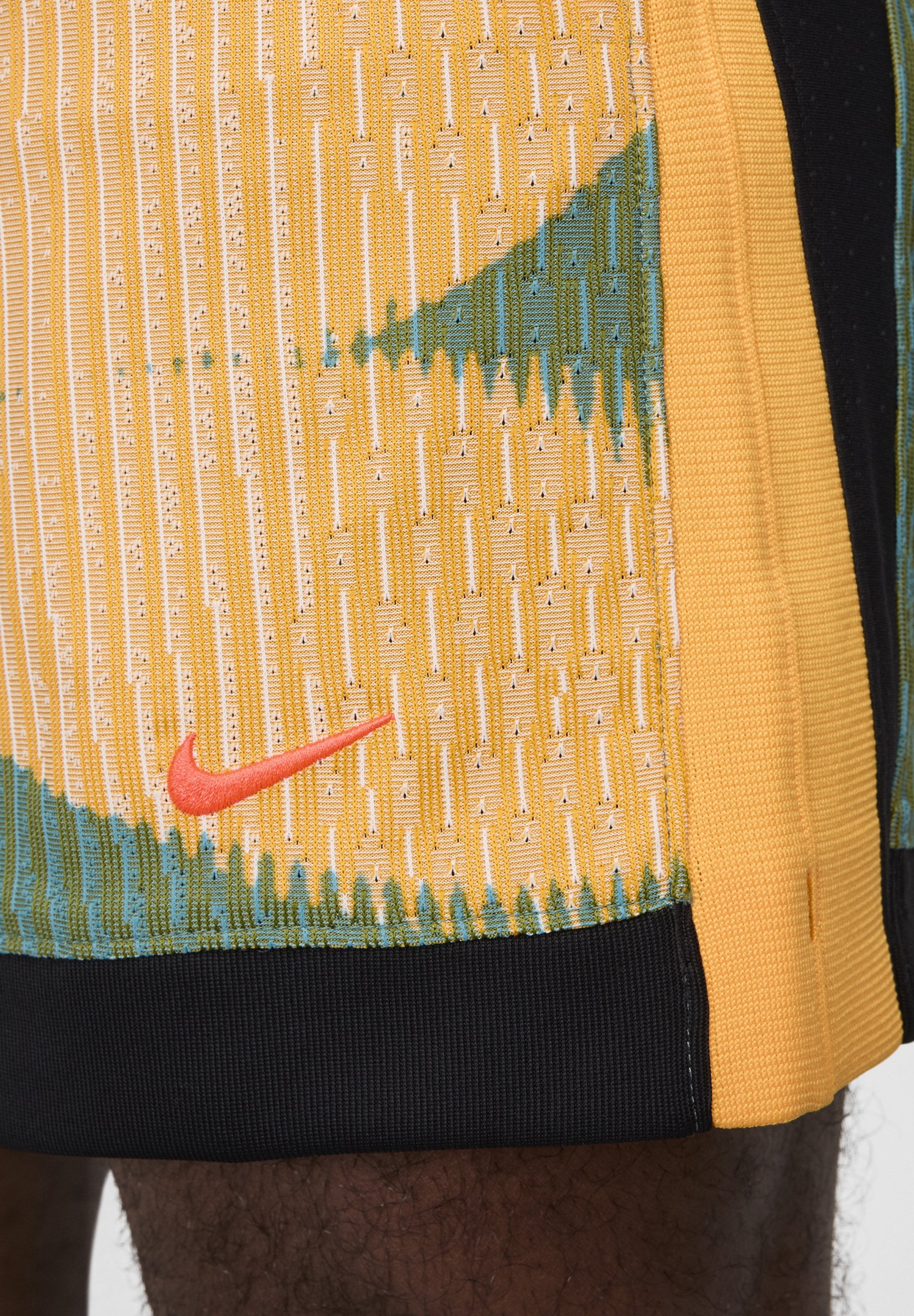 Nike Performance