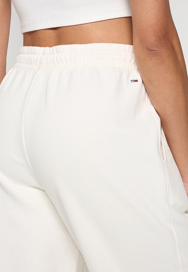 Tommy Jeans SCRIPT