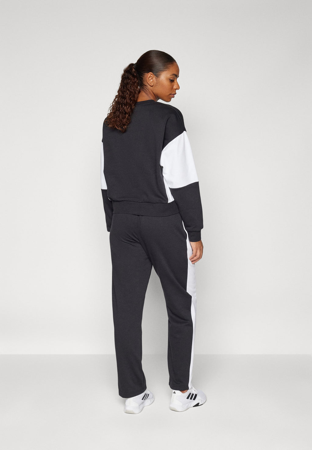 adidas Sportswear LAZIDAY