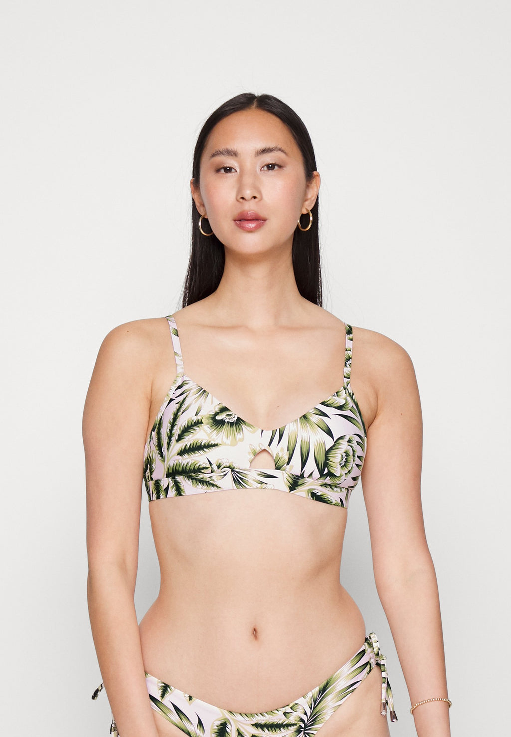 ISLAND IN THE SUN BRALETTE Media 3