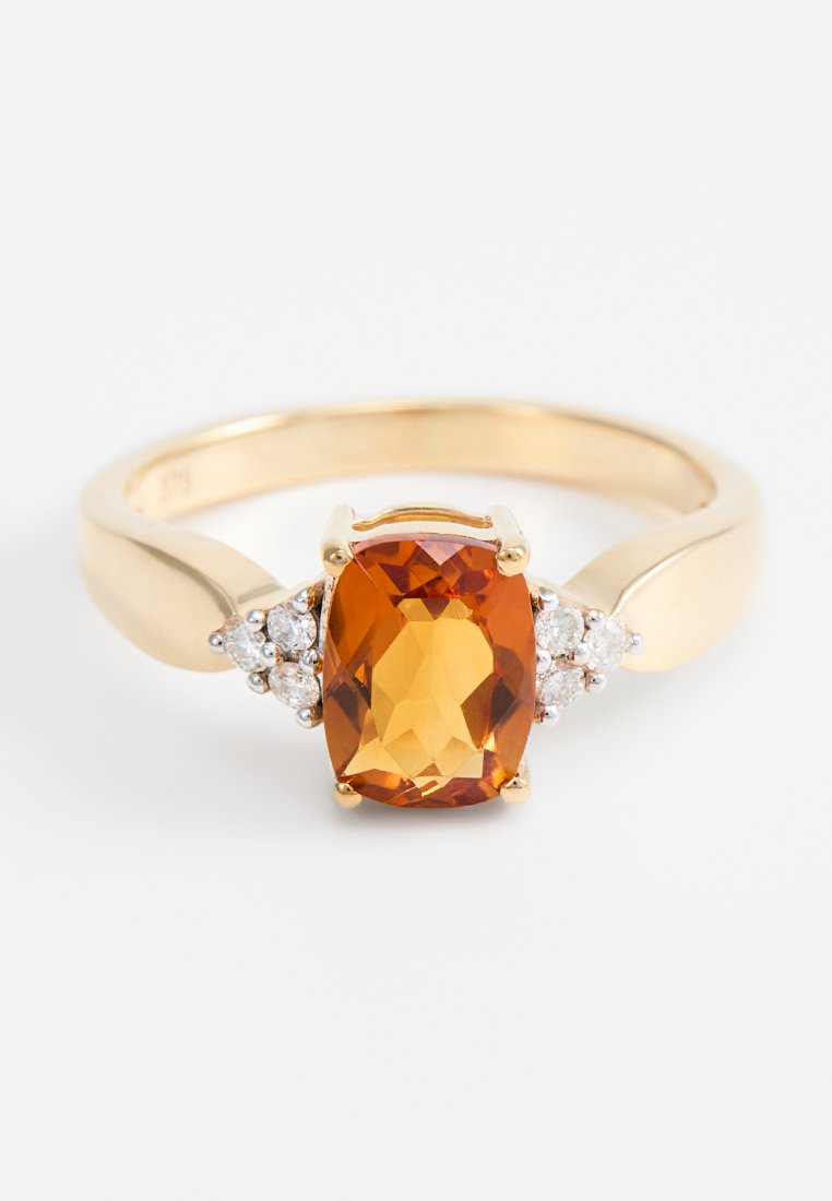 Revoni 0.08 CT DIAMOND