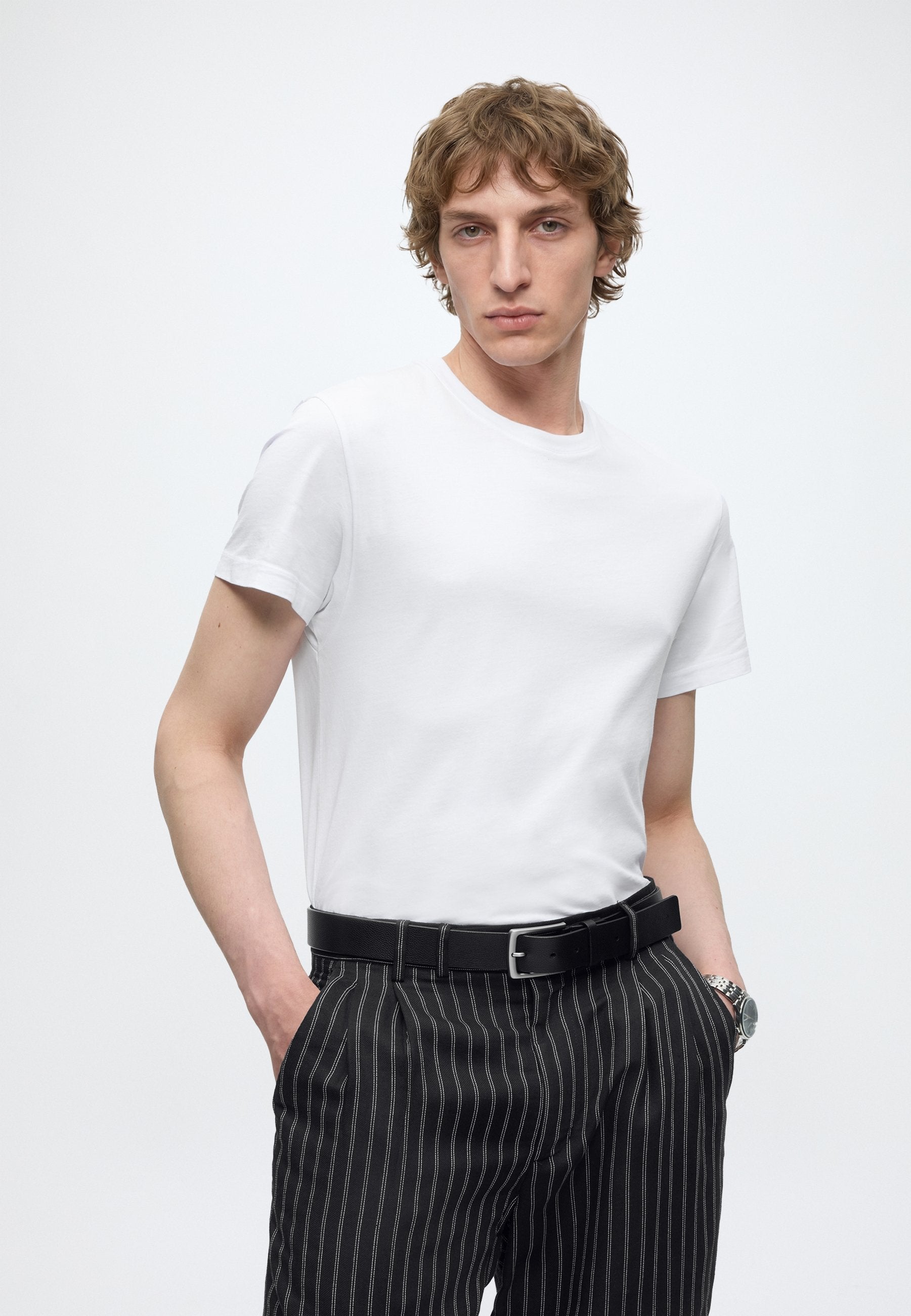 LINEN BLEND RELAXED TROUSERS Media 5