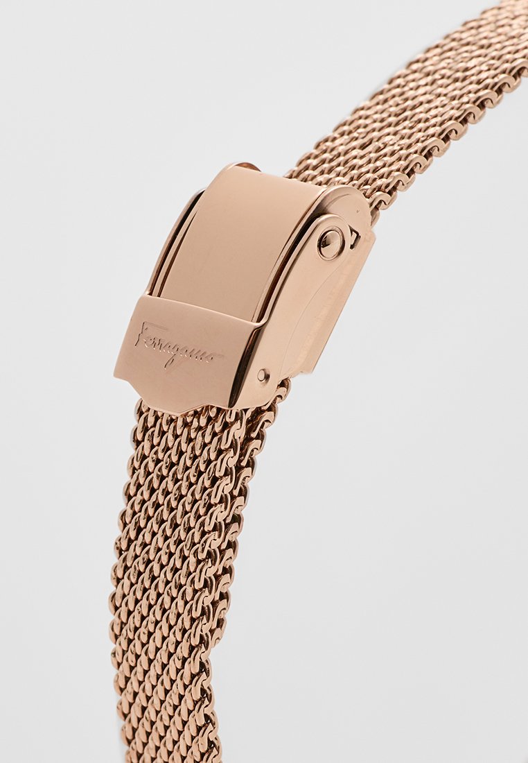 FERRAGAMO Uhr Media 4