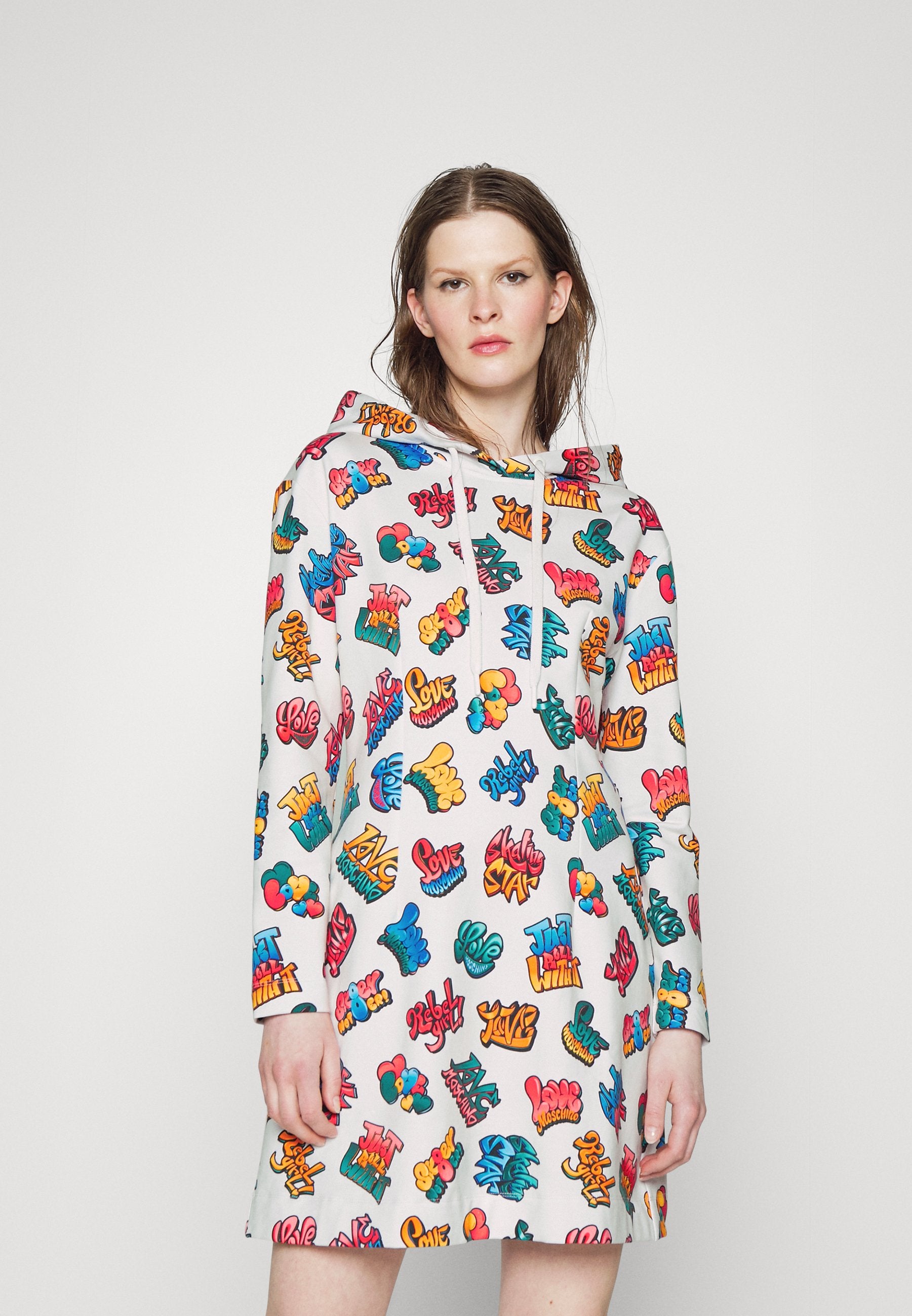 Love Moschino