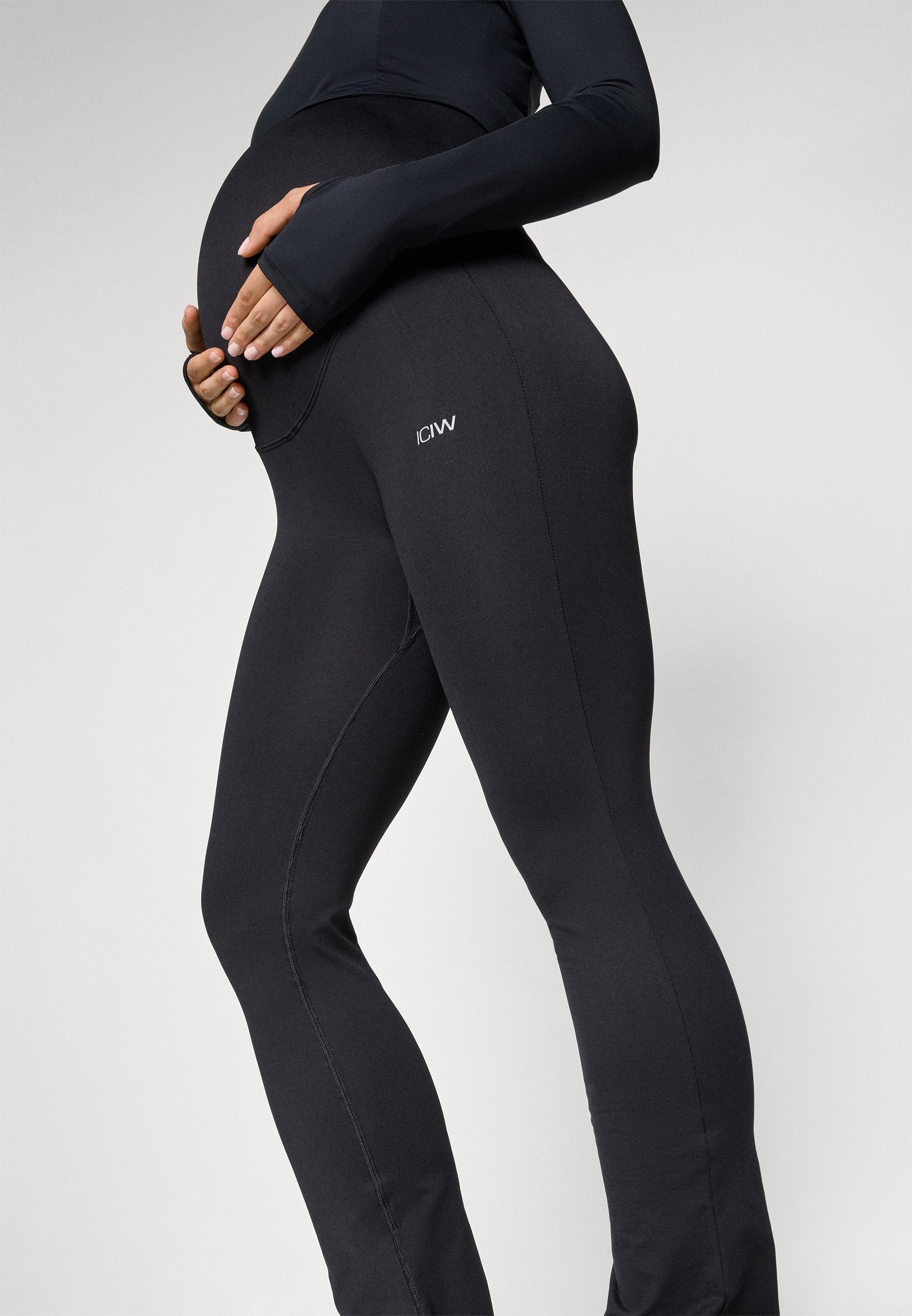 ICANIWILL DEFINE SEAMLESS MATERNITY FLARED