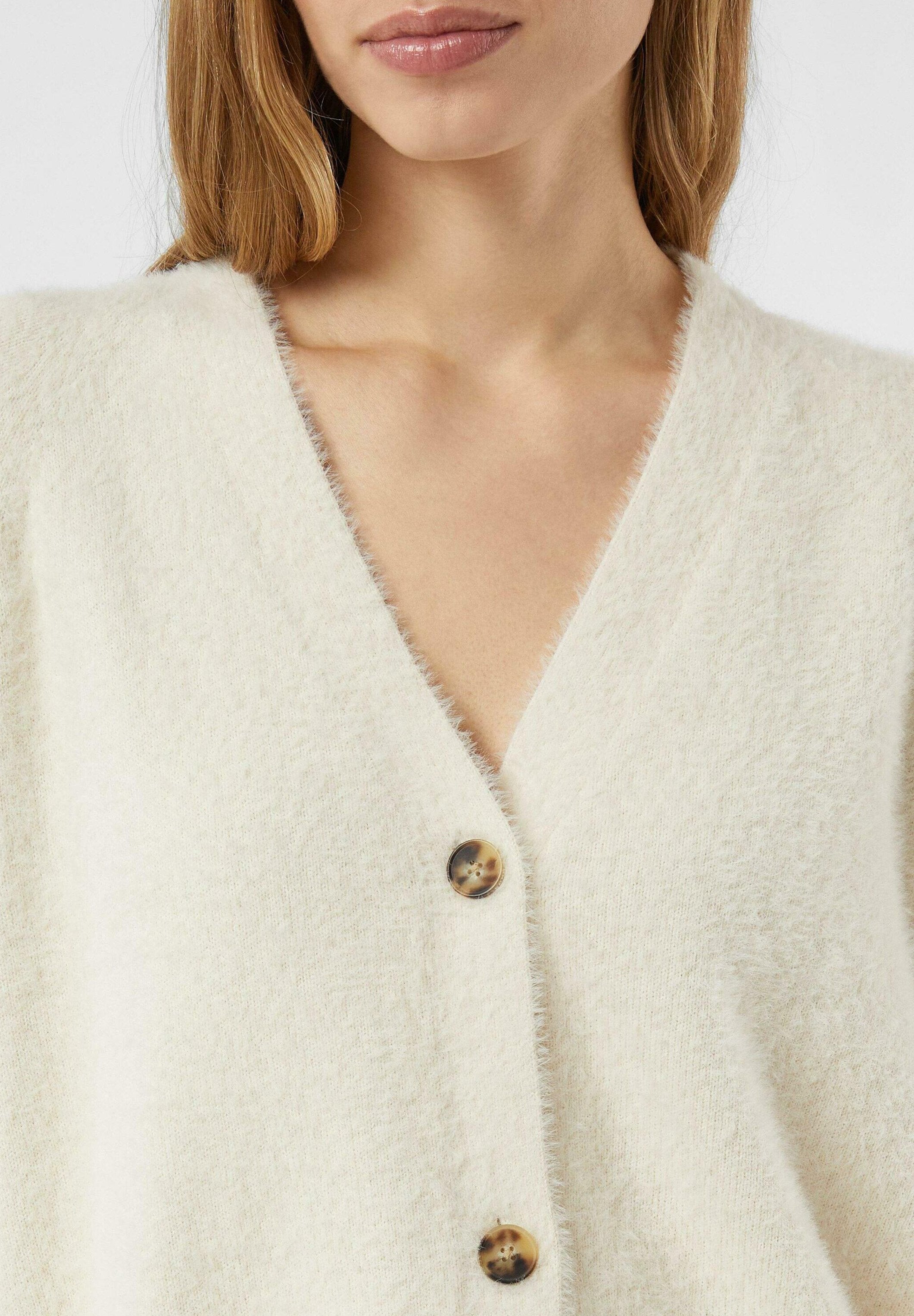 comma Strickjacke Media 5