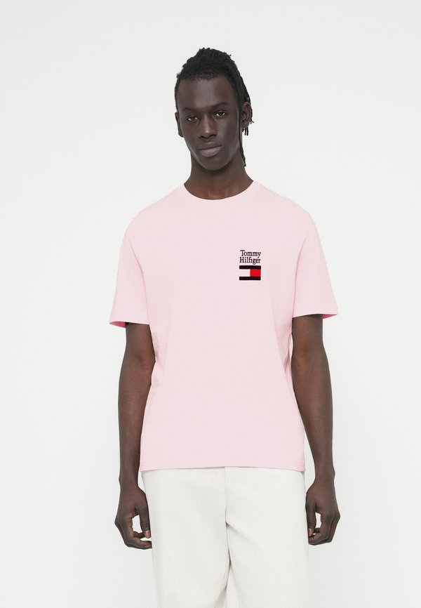 Tommy Hilfiger LOGO EMBROIDERY JERSEY CREW NECK T-SHIRT - Print T-shirt - light pink