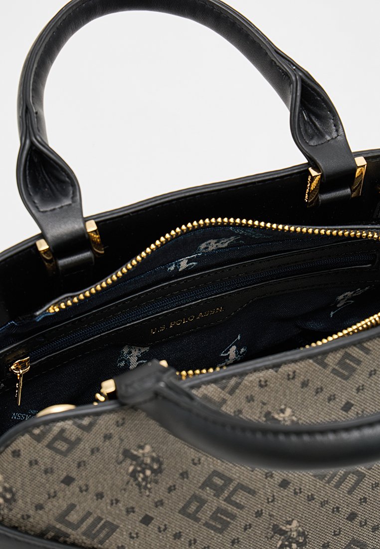 U.S. Polo Assn.