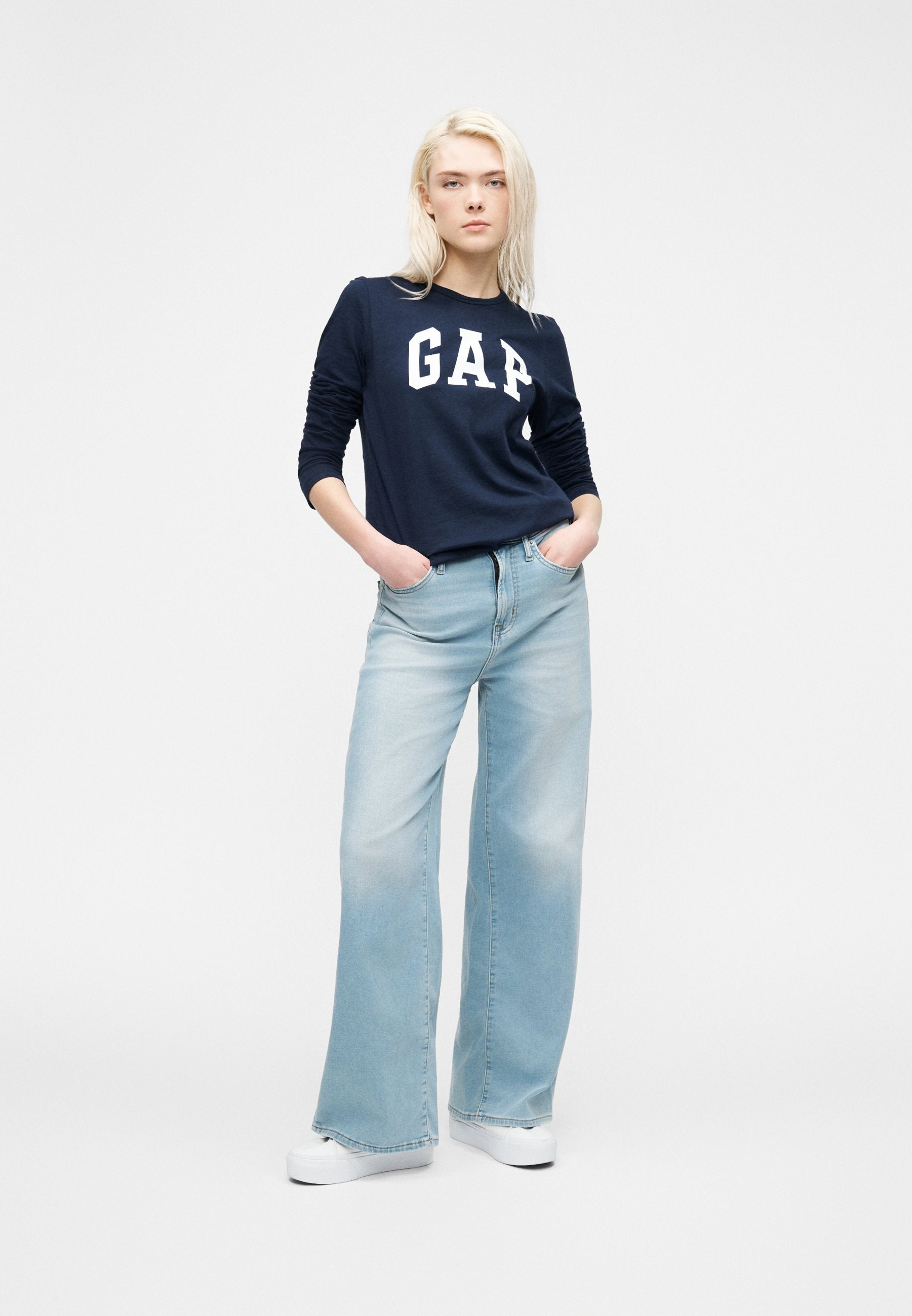 GAP WIDE LEG KNIT LIKE